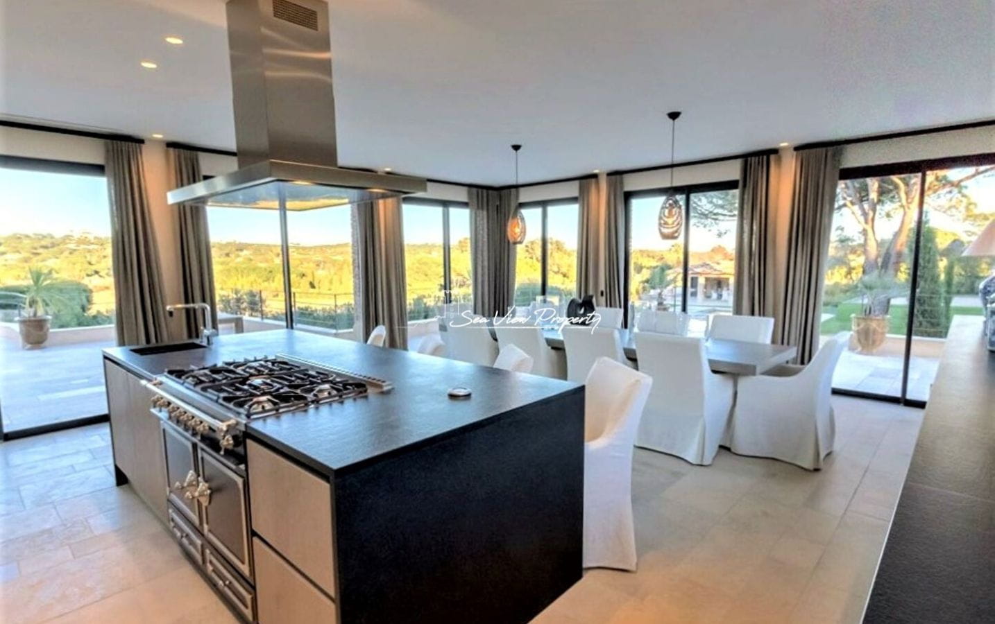 Saint-tropez, Demeure De Prestige Vue Mer Au Calme Image 8