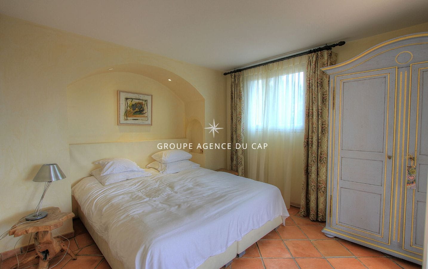 VILLA DE CHARME 140M²  4 PIÈCES TERRAIN PLAT, PISCINE ET GARAGE DOUBLE, PROCHE DES PLAGES DES ISSAMBRES Image 7