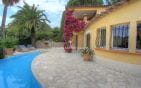 CHARMING VILLA 140sqm 4 ROOMS FLAT LAND, SWIMMING POOL AND DOUBLE GARAGE, CLOSE TO THE BEACHES OF ISSAMBRES Min 0