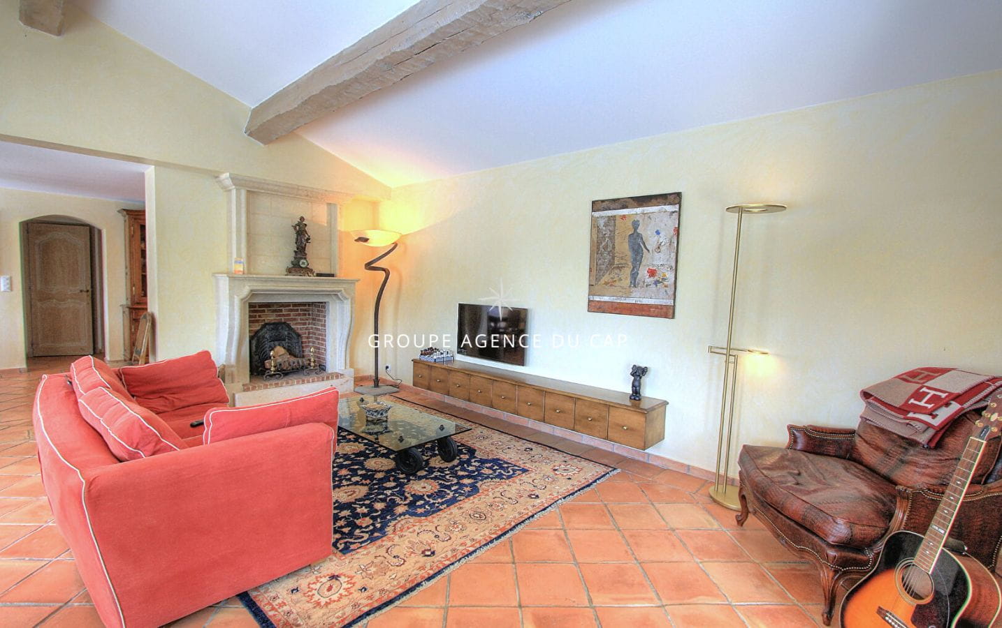 CHARMING VILLA 140sqm 4 ROOMS FLAT LAND, SWIMMING POOL AND DOUBLE GARAGE, CLOSE TO THE BEACHES OF ISSAMBRES Image 2