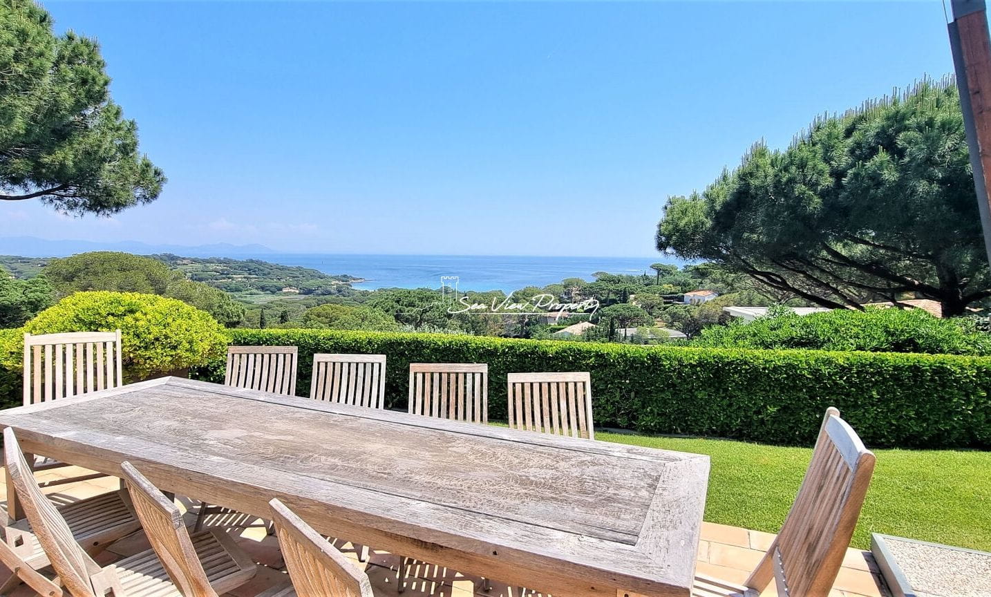 Villa Saint Tropez 6 Pièce(s) 230 M2 Vue Mer Off-market Image 1