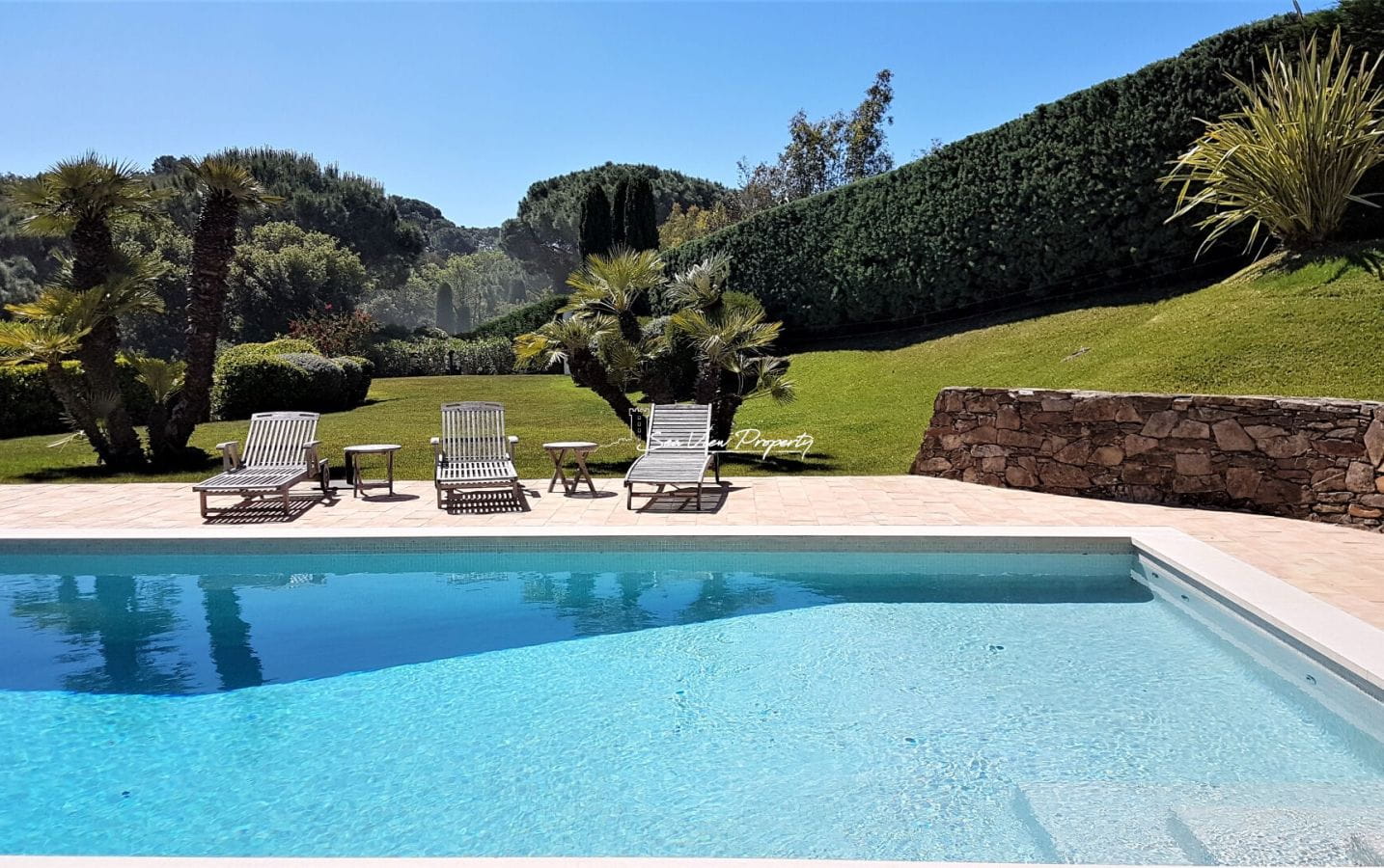 Villa Saint Tropez 6 Pièce(s) 230 M2 Vue Mer Off-market Image 10