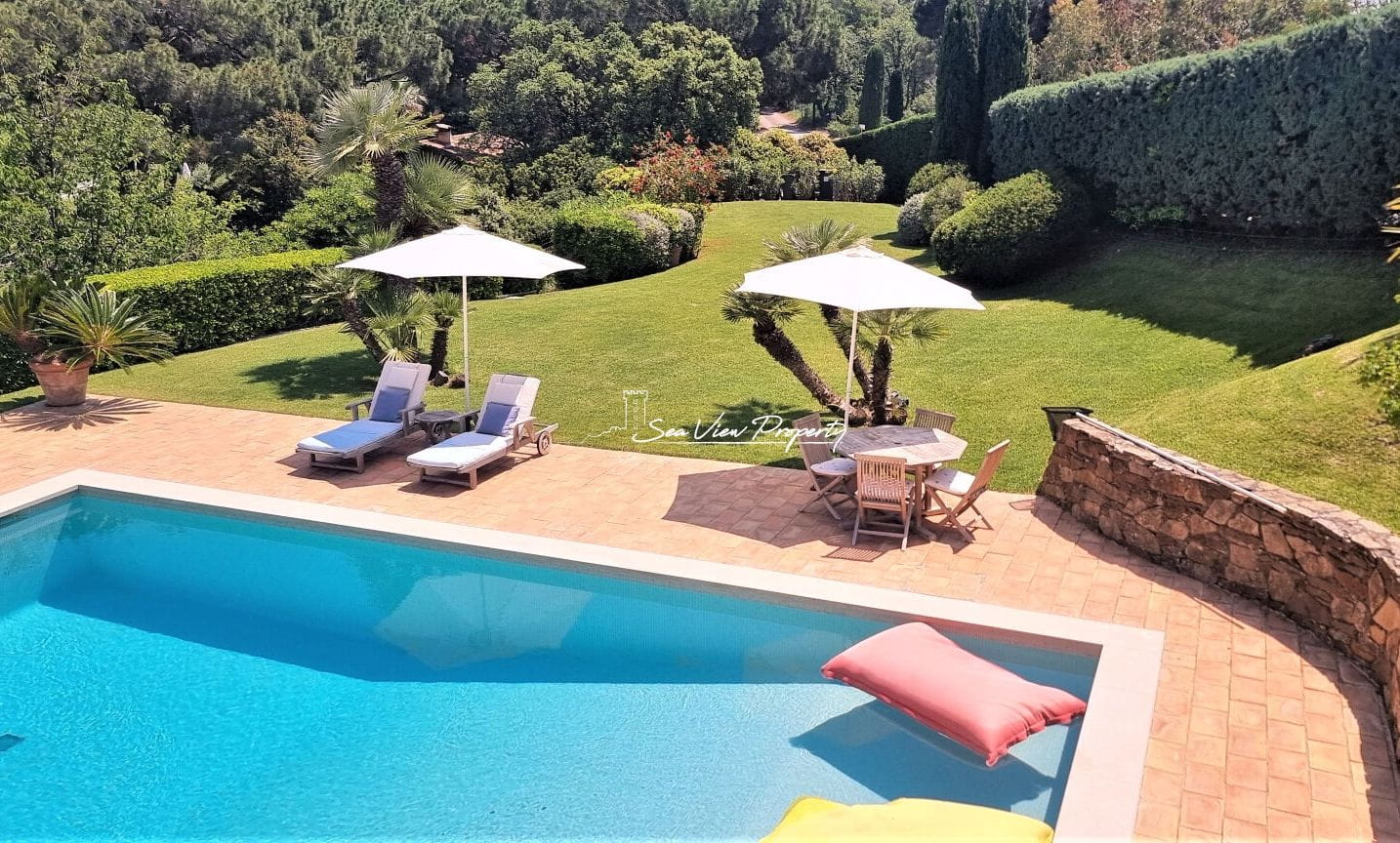 Villa Saint Tropez 6 Pièce(s) 230 M2 Vue Mer Off-market Image 17