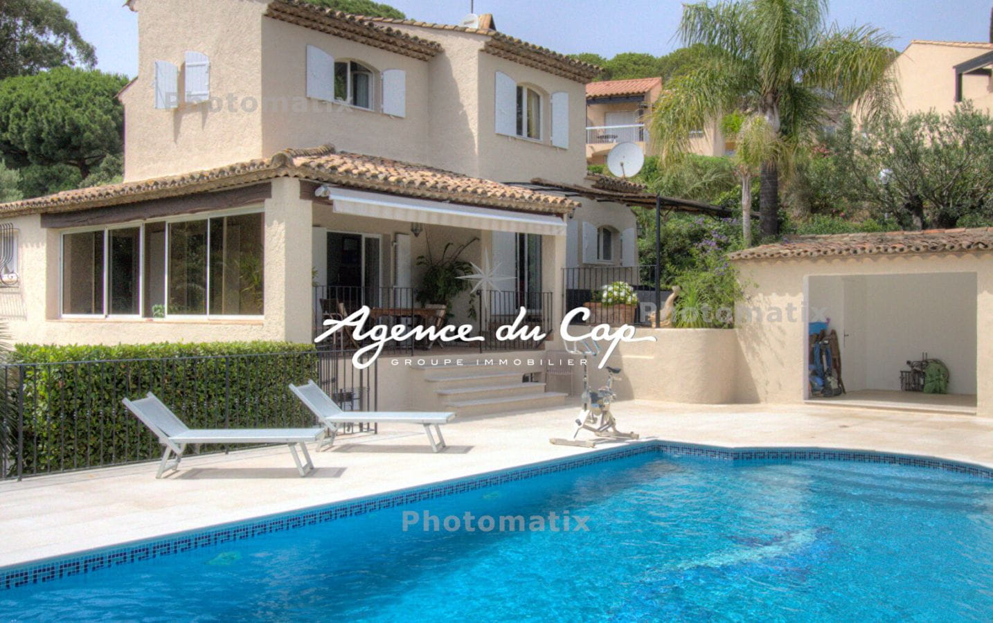 SAINTE MAXIME RESIDENTIEL A PIED DES PLAGES VUE MER Image 1