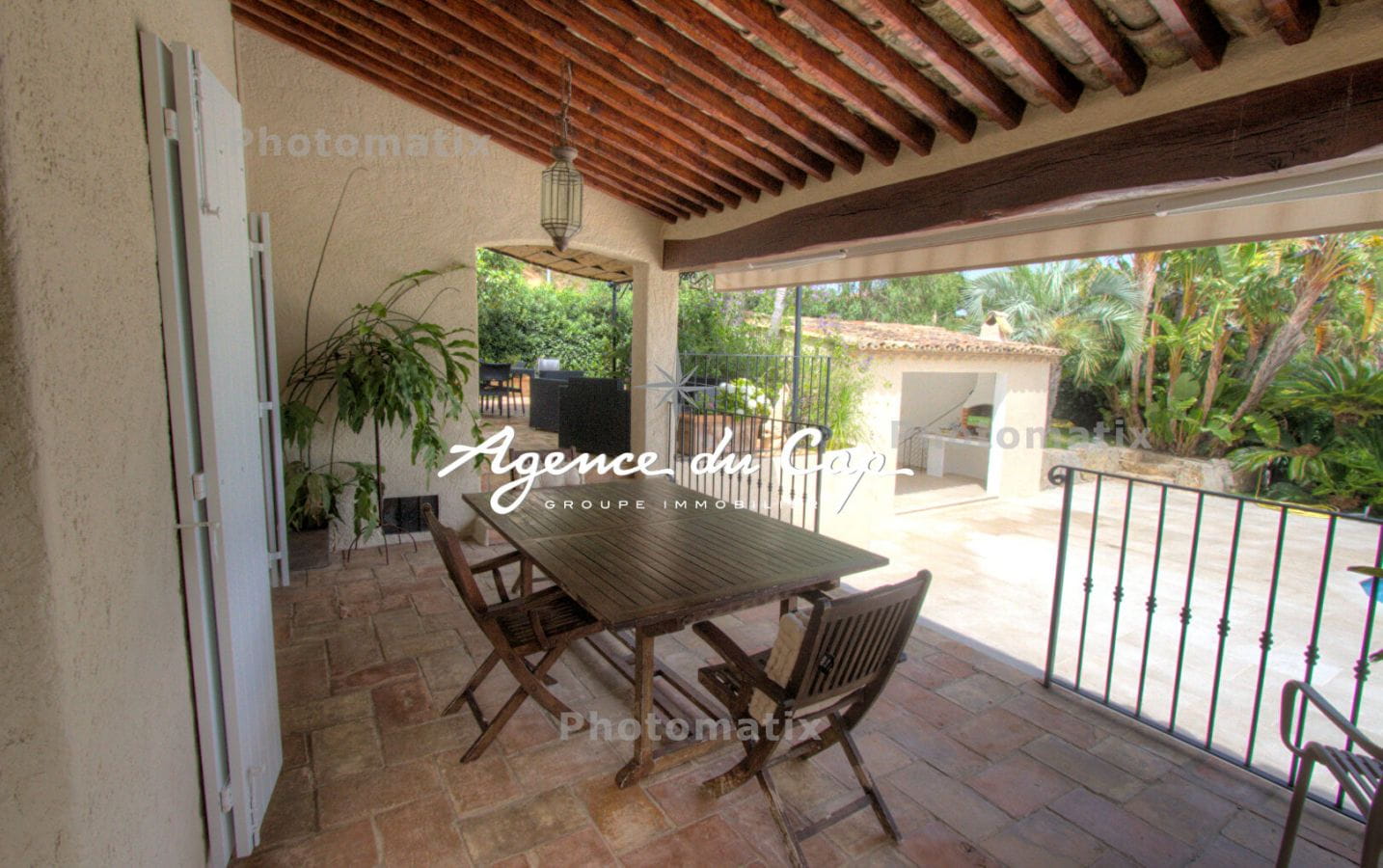 SAINTE MAXIME RESIDENTIEL A PIED DES PLAGES VUE MER Image 15