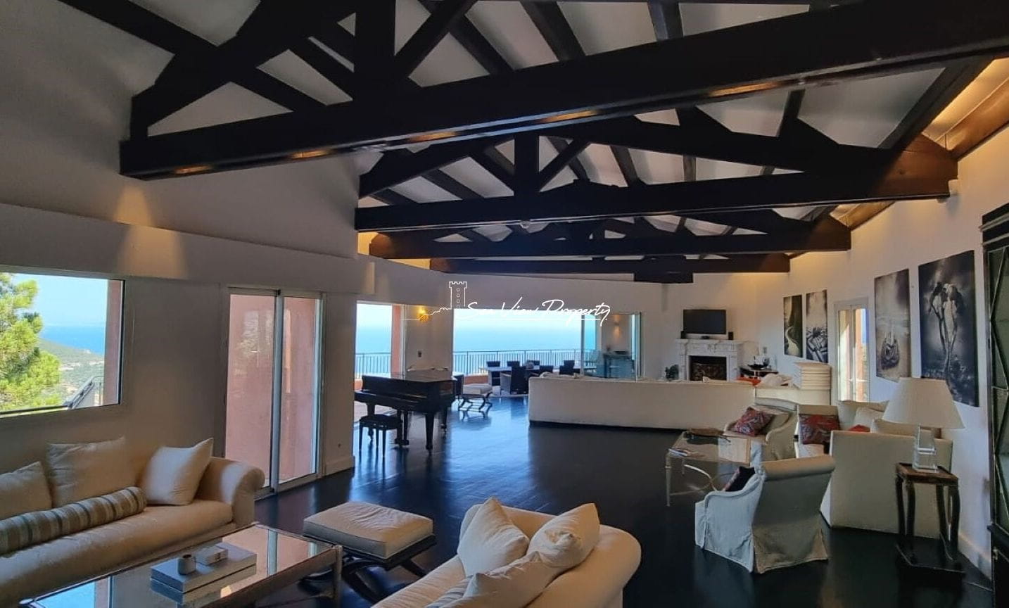 Villa Vue Mer Théoule Sur Mer 700m2 Image 3