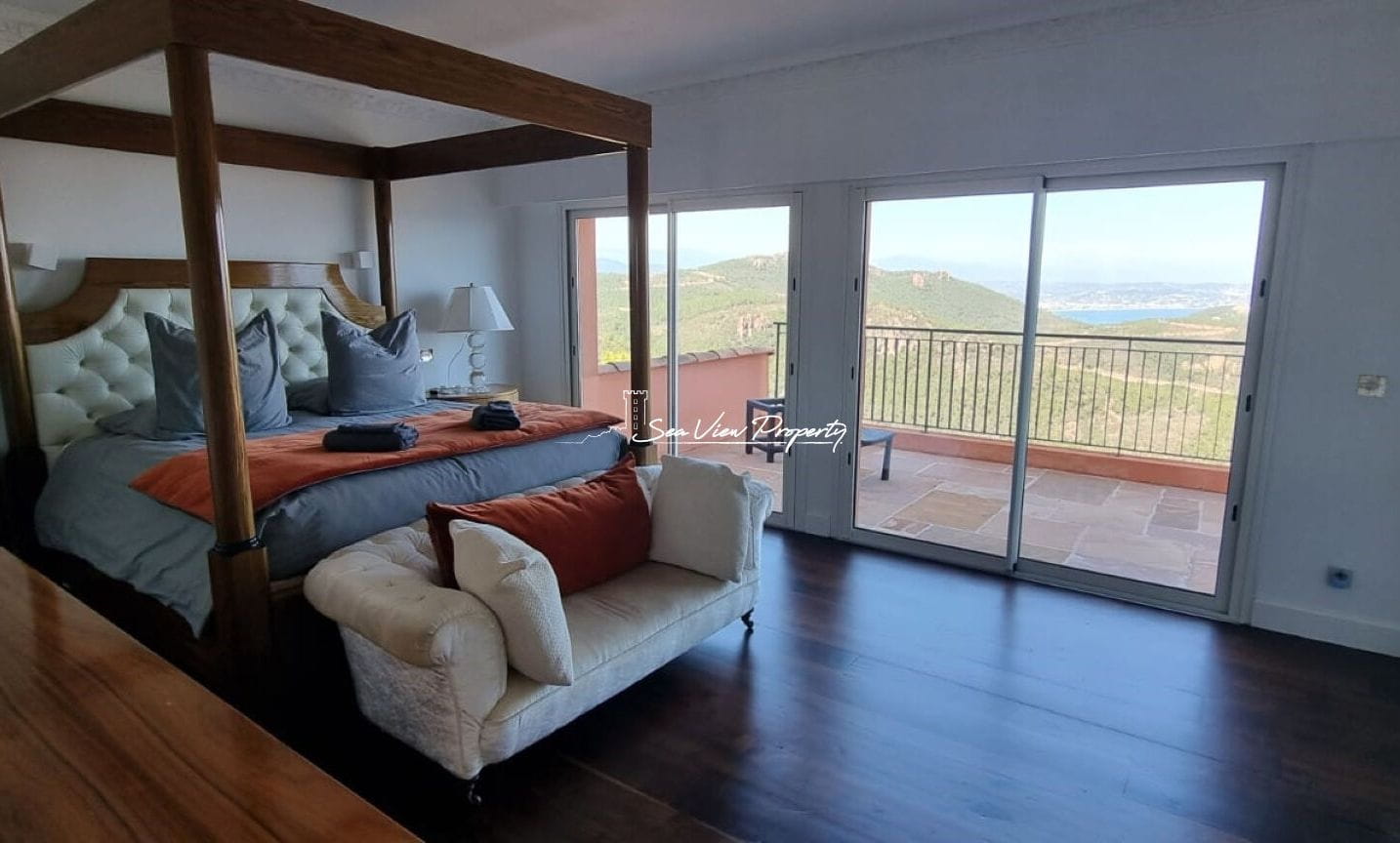 Villa Vue Mer Théoule Sur Mer 700m2 Image 6