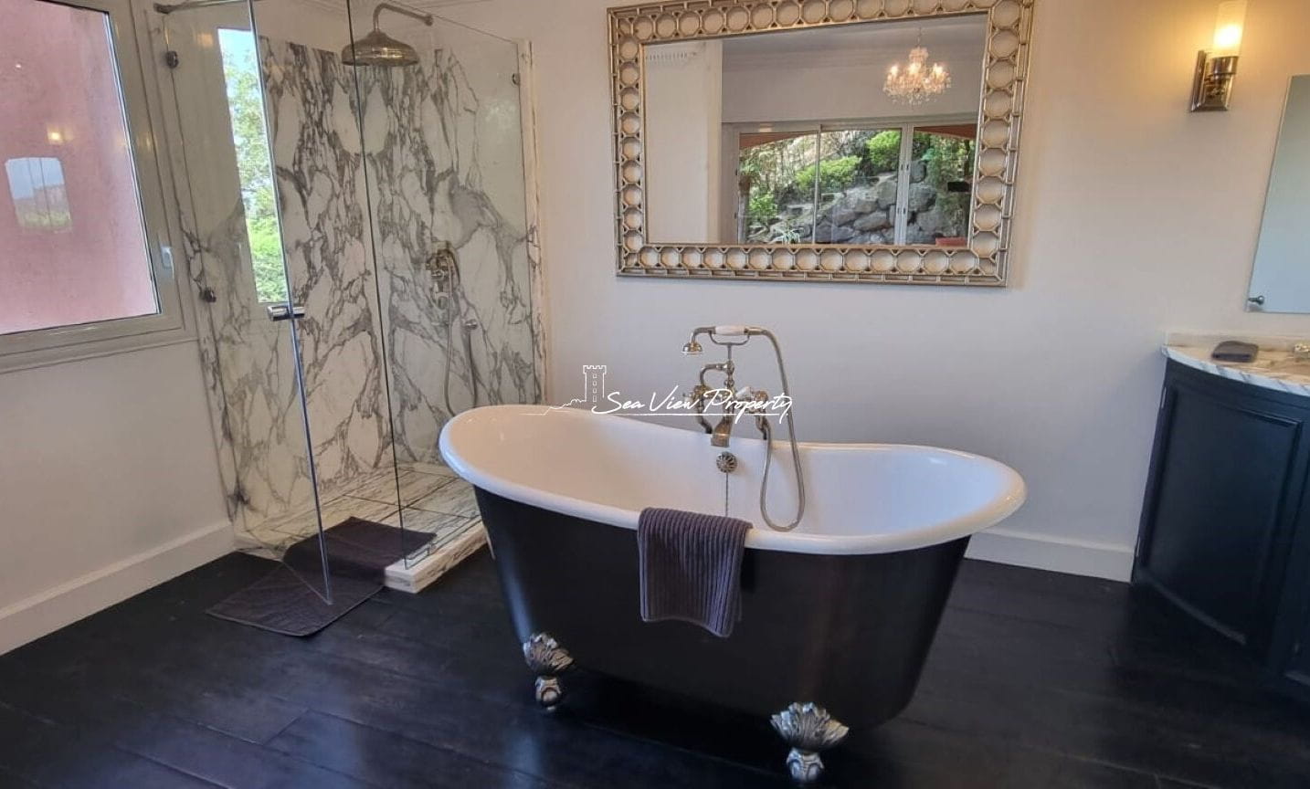 Villa Vue Mer Théoule Sur Mer 700m2 Image 8