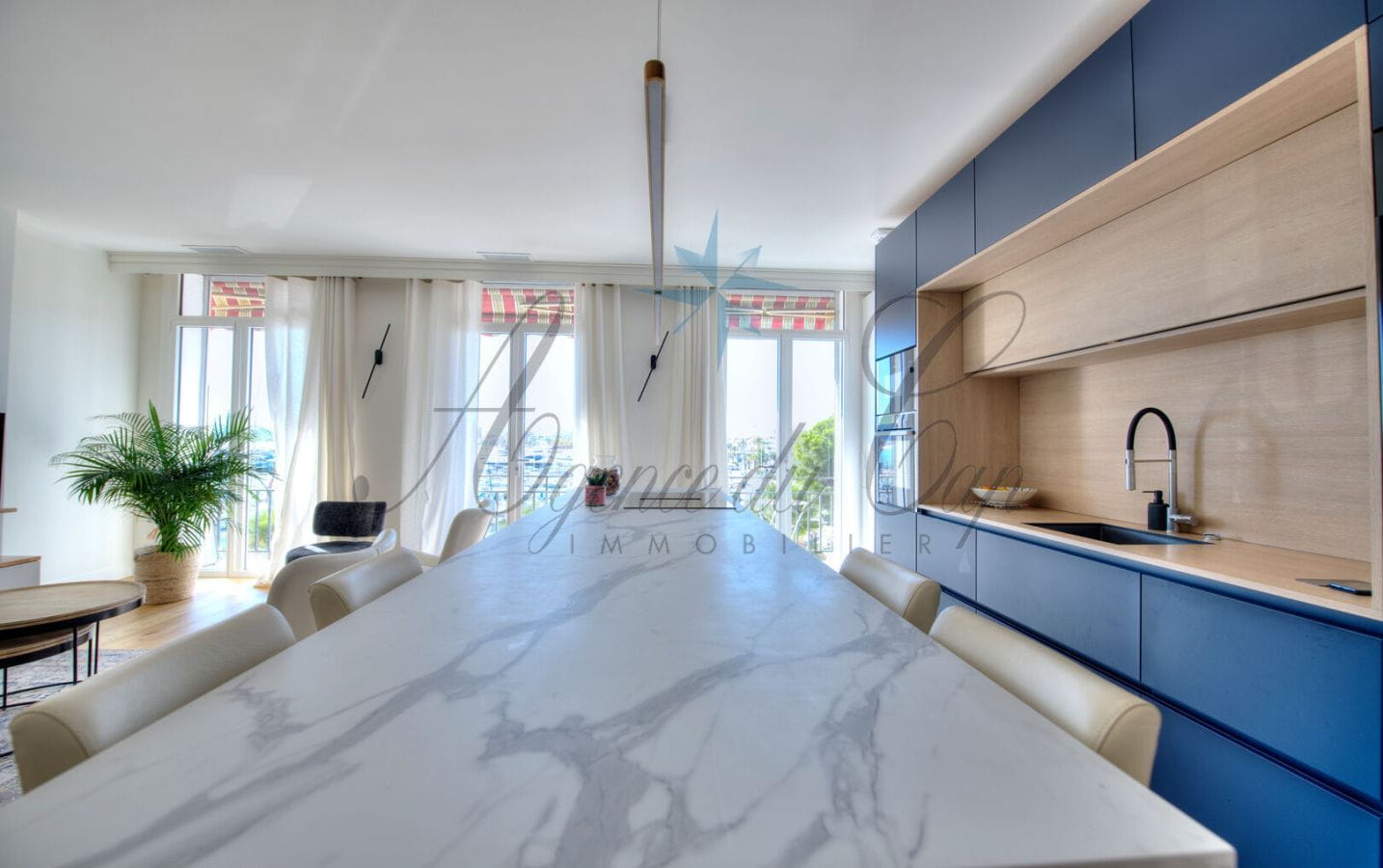 SAINT RAPHAEL 3 PIÈCES VUE MER TRIANGLE D’OR Image 14