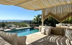 À VENDRE VILLA DE 9 PIÈCES AVEC VUE MER SUR LE GOLFE DE SAINT-TROPEZ, AUX ISSAMBRES Min 5