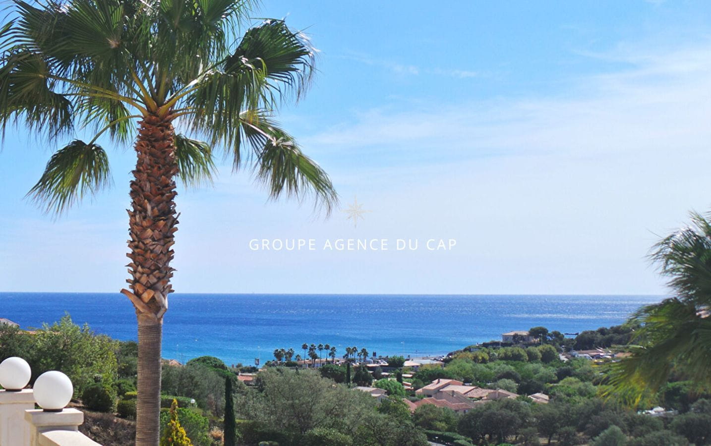 7-ROOM VILLA WITH SEA VIEW, POOL AND GARAGE, A FEW STEPS FROM THE BEACHES OF LES ISSAMBRES Image 3