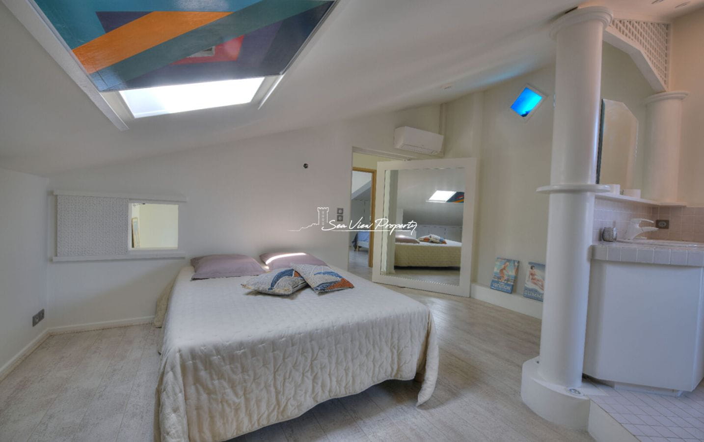 SAINT RAPHAEL BOULOURIS DERNIER ETAGE VUE MER Image 13