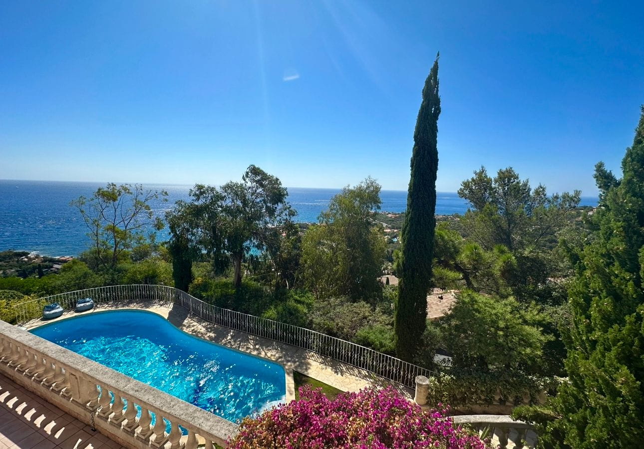 Les Issambres Propriété 5 Pièces 220 M2  Piscine Vue Mer Image 1