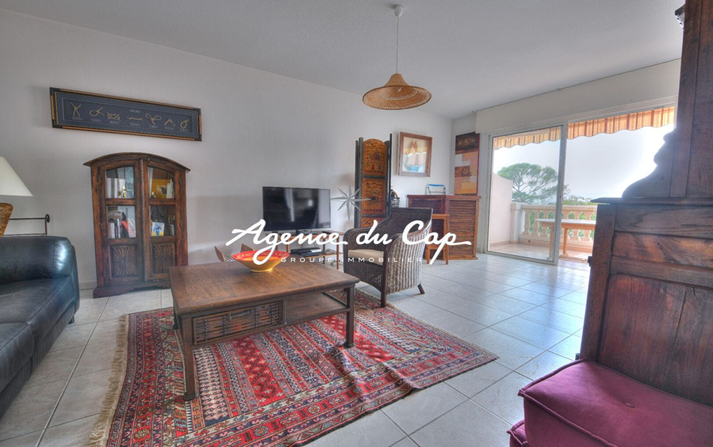 A vendre Appartement 3 pièces, dernier étage, terrasse vue mer , piscine Image 4