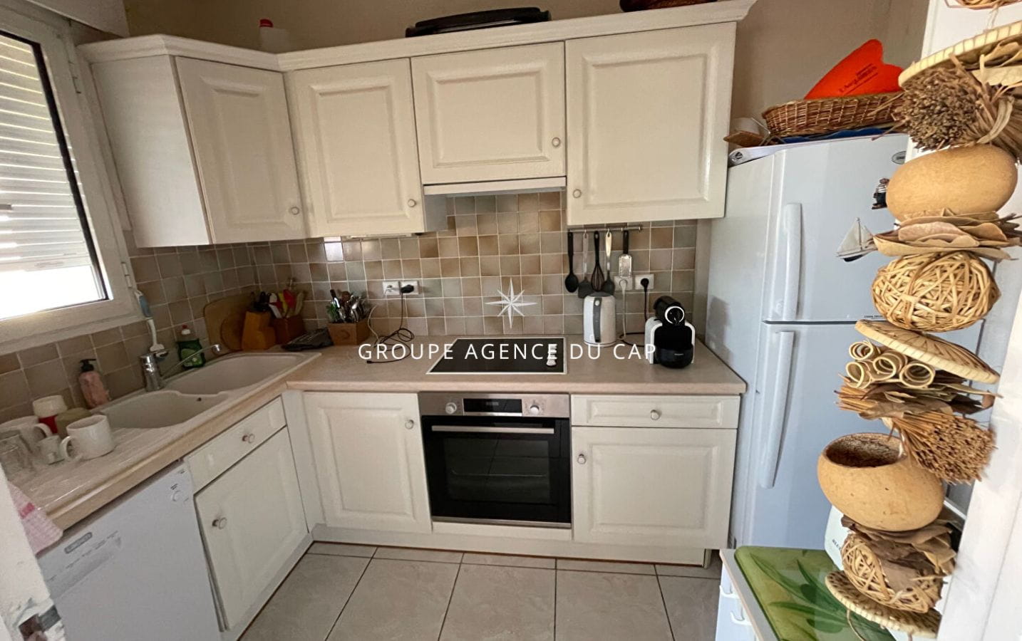 A vendre Appartement 3 pièces, dernier étage, terrasse vue mer , piscine Image 5