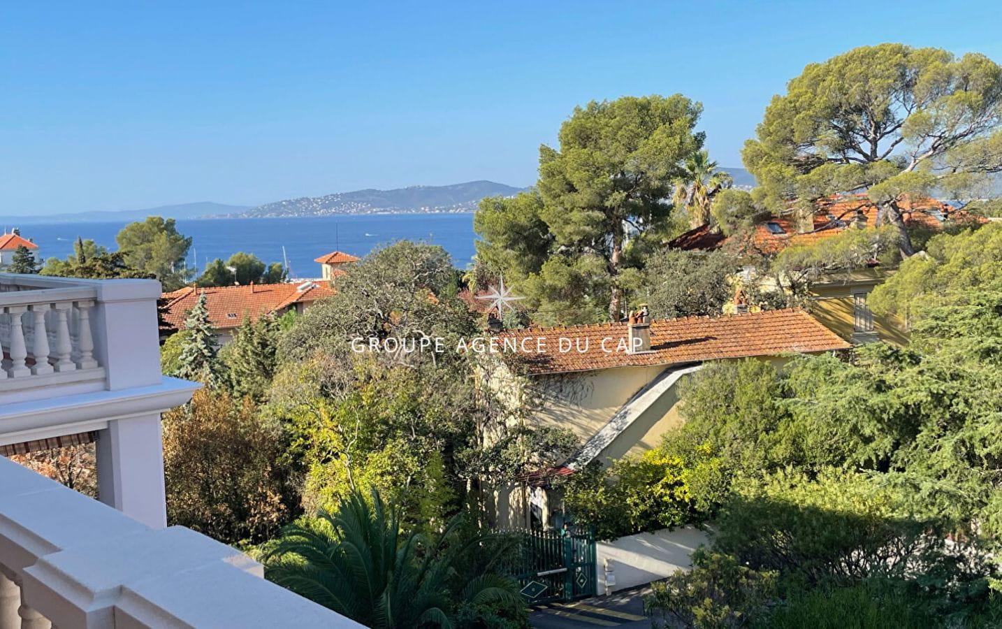 A vendre Appartement 3 pièces, dernier étage, terrasse vue mer , piscine Image 6