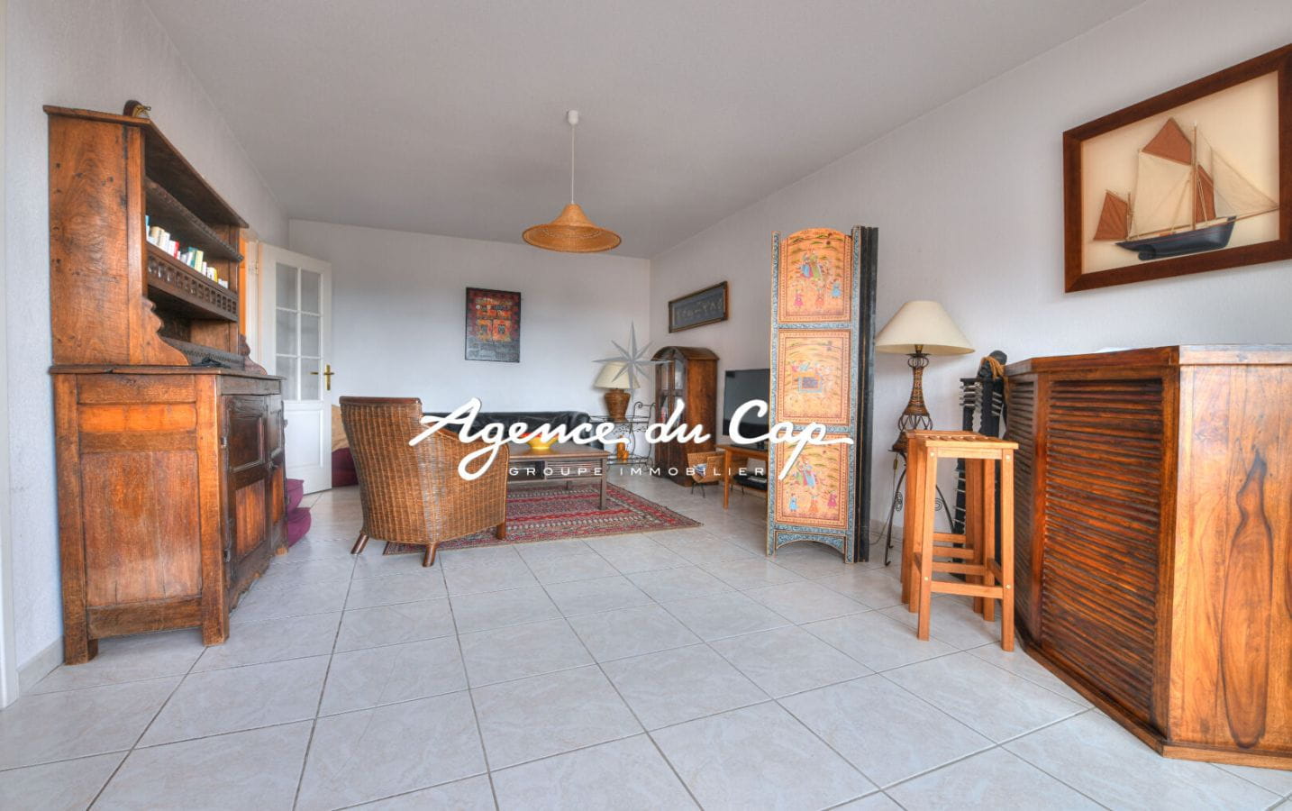 A vendre Appartement 3 pièces, dernier étage, terrasse vue mer , piscine Image 9