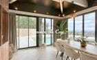 VILLA CONTEMPORAINE À VENDRE DE 300M² 7 PIÈCES AVEC VUE MER ET PISCINE OFFRANT DES PRESTATIONS DE HAUTE QUALITÉ, À SAINTE-MAXIME Min 14