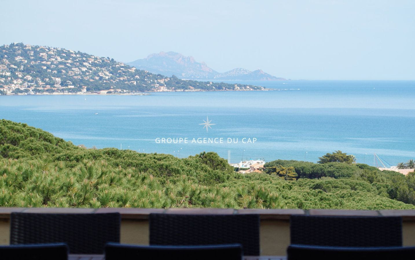 VILLA PROVENÇALE 155M² 6 PIÈCES VUE MER SAINTE MAXIME Image 0