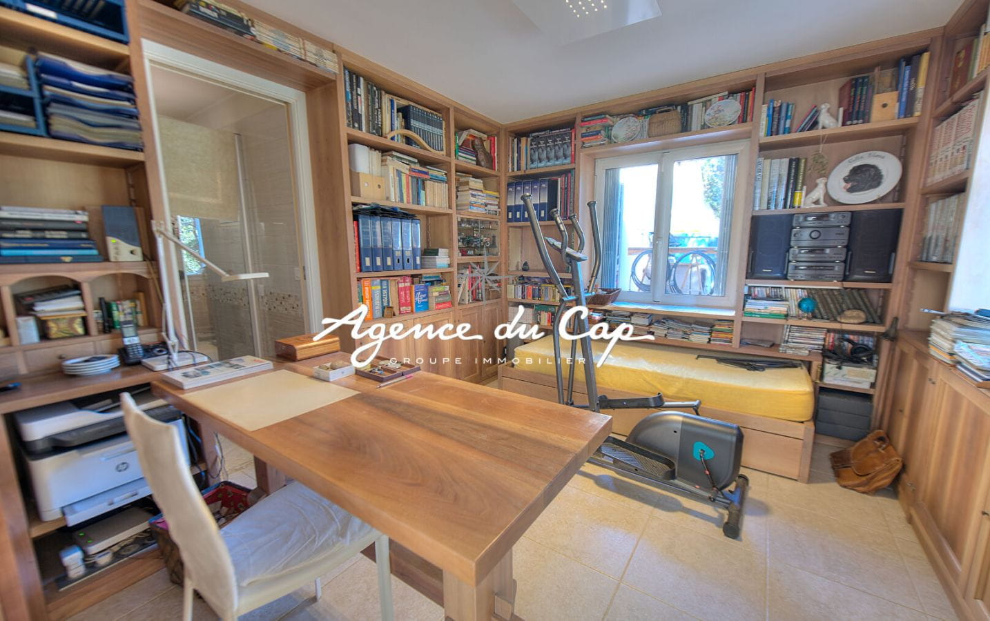 VILLA VUE MER EXCEPTIONELLE , 4 PIECES, SAINT RAPHAEL PROCHE MER Image 12