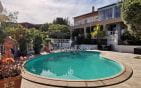 À VENDRE VILLA 5 CHAMBRES AVEC VUE MER PROCHE CENTRE VILLE AVEC PISCINE ET GARAGE DOUBLE, À SAINT AYGULF Min 3