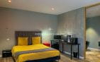 A VENDRE VILLA CONTEMPORAINE VUE MER PISCINE POOL HOUSE CHAMBRES EN SUITE LES ISSAMBRES Min 11