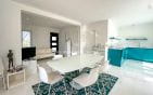 À VENDRE VILLA 4 PIÈCES AVEC VUE MER ET STUDIO INDÉPENDANT, 15MIN A PIED DU CENTRE VILLE DE SAINT AYGULF Min 4