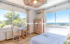 FOR SALE PROPERTY WITH A SURFACE OF 515sqm WITH 10 BEDROOMS AND SWIMMING POOL, 200M FROM THE BEACHES OF ISSAMBRES Min 7