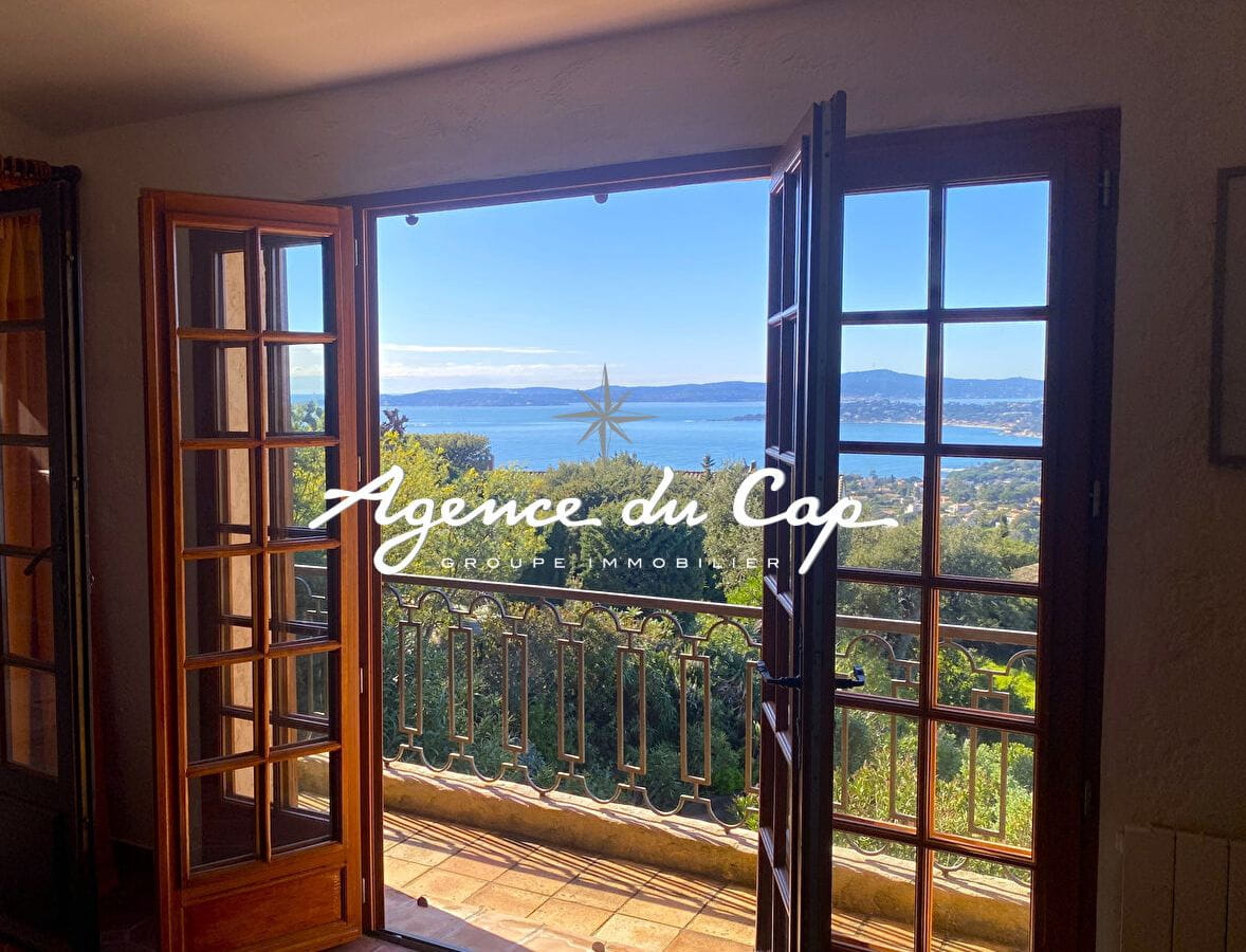 VILLA PROVENÇALE DE 124M², 5 PIÈCES AVEC VUE MER PANORAMIQUE, AUX ISSAMBRES Image 2