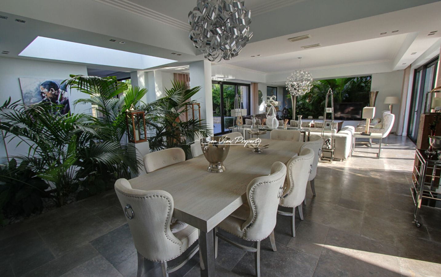 LUXURIOUS ONE STOREY VILLA WITH 5 ROOMS SEA VIEW, WALK TO THE BEACHES OF GRIMAUD Image 5
