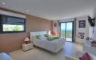 VILLA CONTEMPORAINE 240M²  9 PIECES, VUE MER, PISCINE ET GARAGE, À SAINT AYGULF Min 6