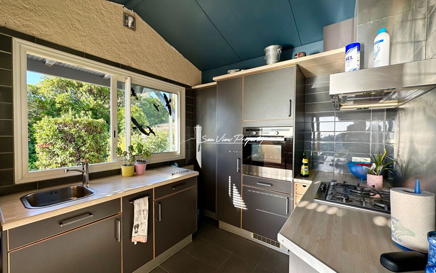 Villa 173m² 5 Pieces Comprenant 4 Chambres, Avec Piscine Et Garage, Vue Mer  Aux Issambres Image 4