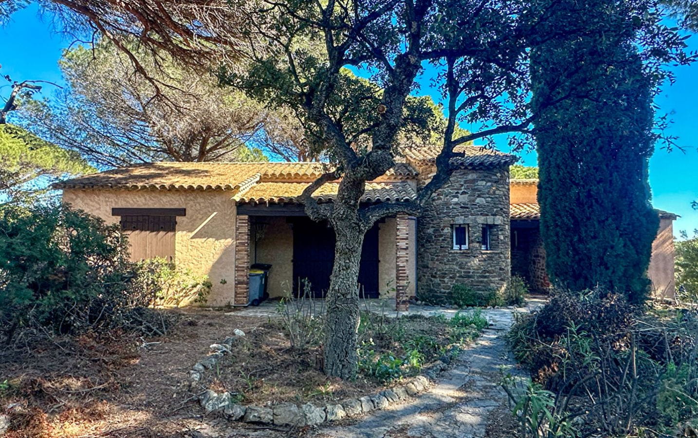 Villa 85m² 4 Pieces Vue Mer, Piscine Et Sous Sol De 60m², Proche Du Centre Ville De Sainte Maxime Image 6