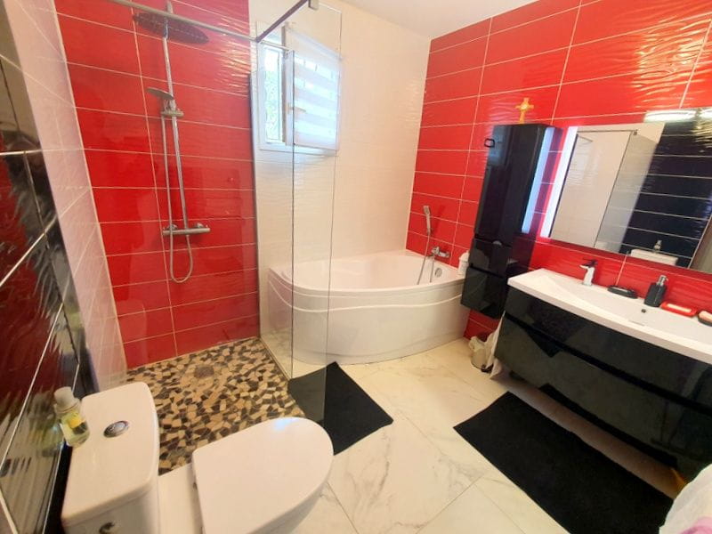 VILLA  VUE MER 185 m² 5 PIECES, AUX ISSAMBRES Image 3