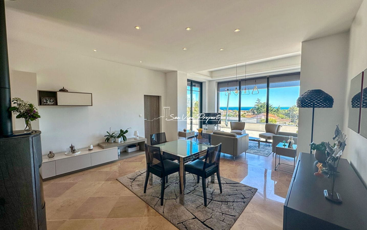 APPARTEMENT MODERNE T4 AVEC VUE MER, PISCINE COMMUNE, PETITE COPROPRIETE A SAINT AYGULF Image 2