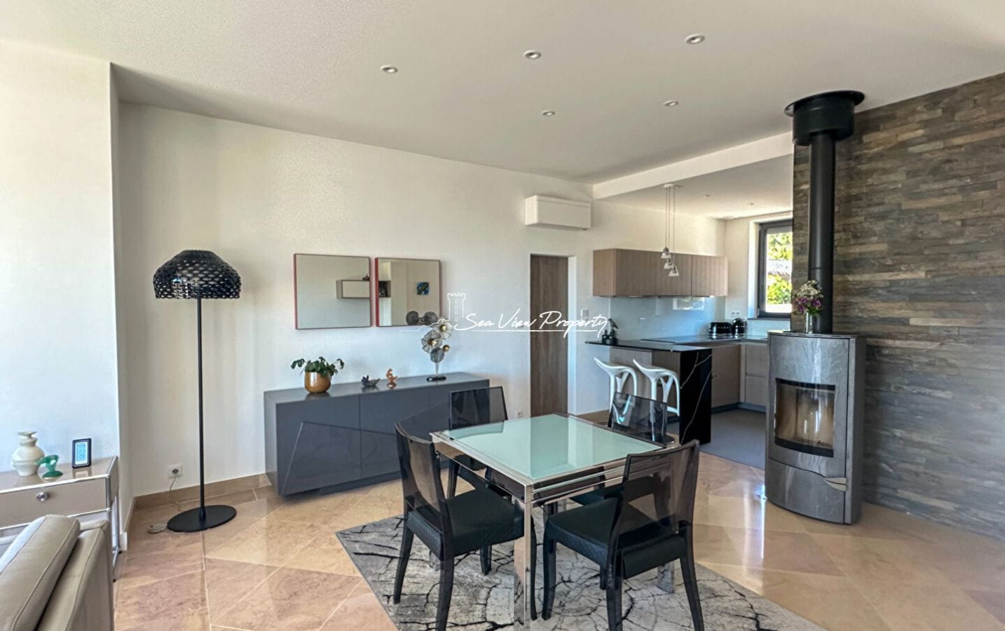 APPARTEMENT MODERNE T4 AVEC VUE MER, PISCINE COMMUNE, PETITE COPROPRIETE A SAINT AYGULF Image 3