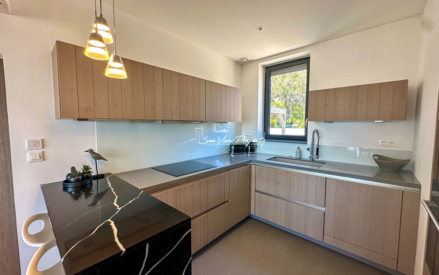 APPARTEMENT MODERNE T4 AVEC VUE MER, PISCINE COMMUNE, PETITE COPROPRIETE A SAINT AYGULF Image 5