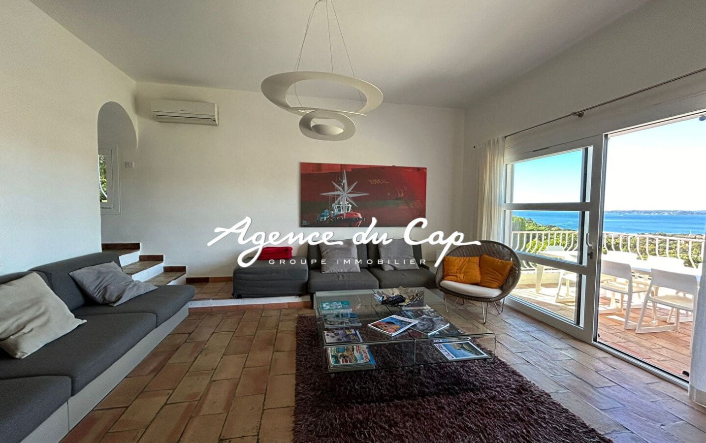 À VENDRE VILLA DE 148 M² AVEC PISCINE 5 CHAMBRES, POOL HOUSE, GARAGE ET VUE MER AUX ISSAMBRES Image 5