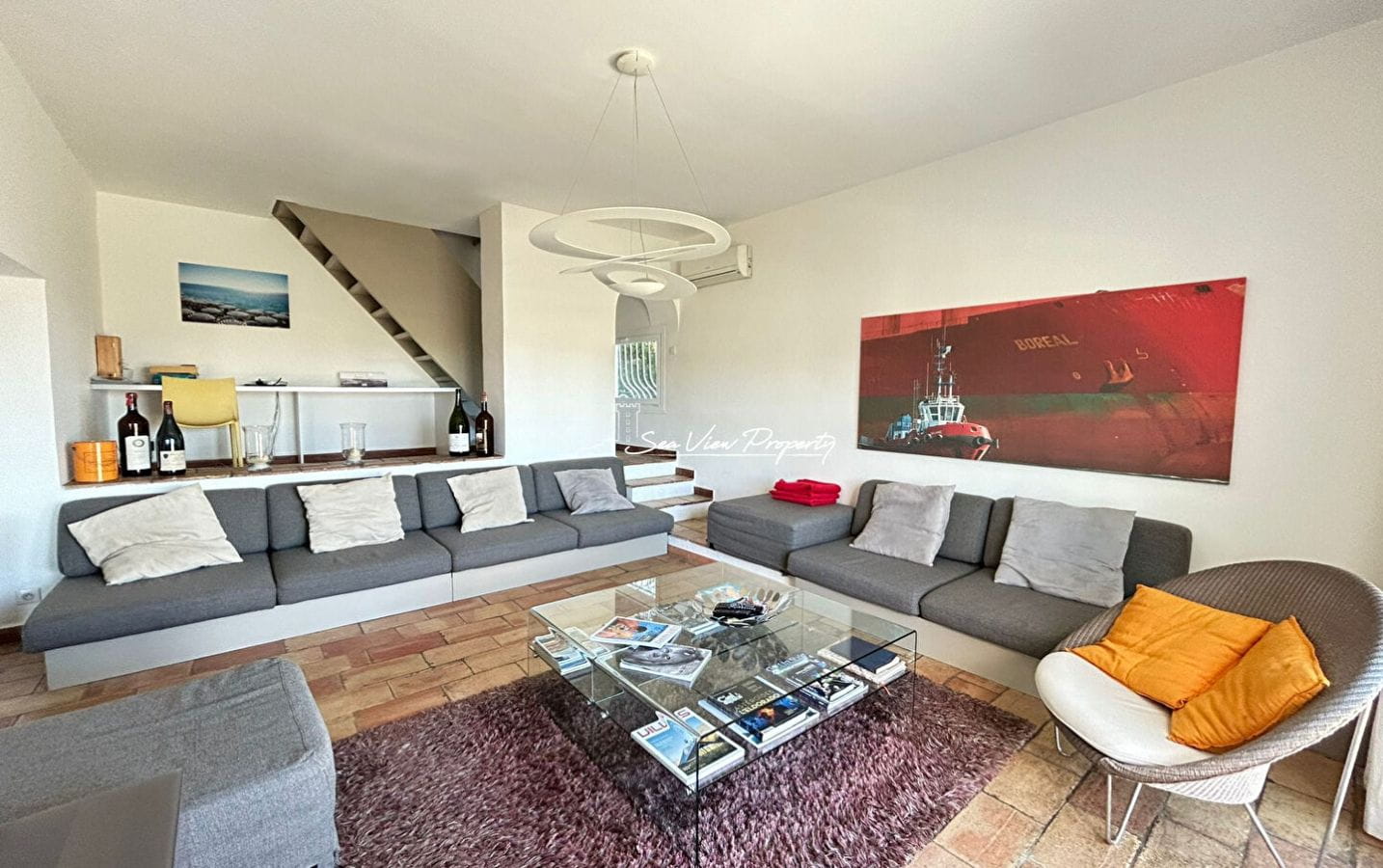 VILLA ENTIEREMENT RENOVEE AVEC 5 CHAMBRES, VUE MER SUR LE GOLFE DE SAINT TROPEZ, PISCINE AUX ISSAMBRES Image 7