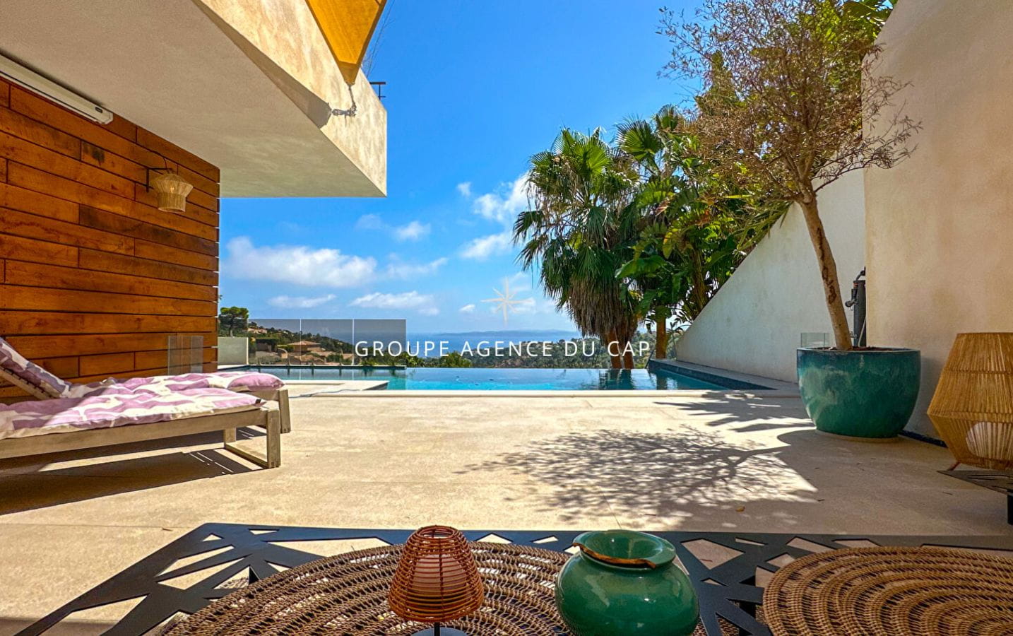 FOR SALE CONTEMPORARY VILLA SEA VIEW SWIMMING POOL POOL HOUSE EN SUITE BEDROOMS LES ISSAMBRES Image 15