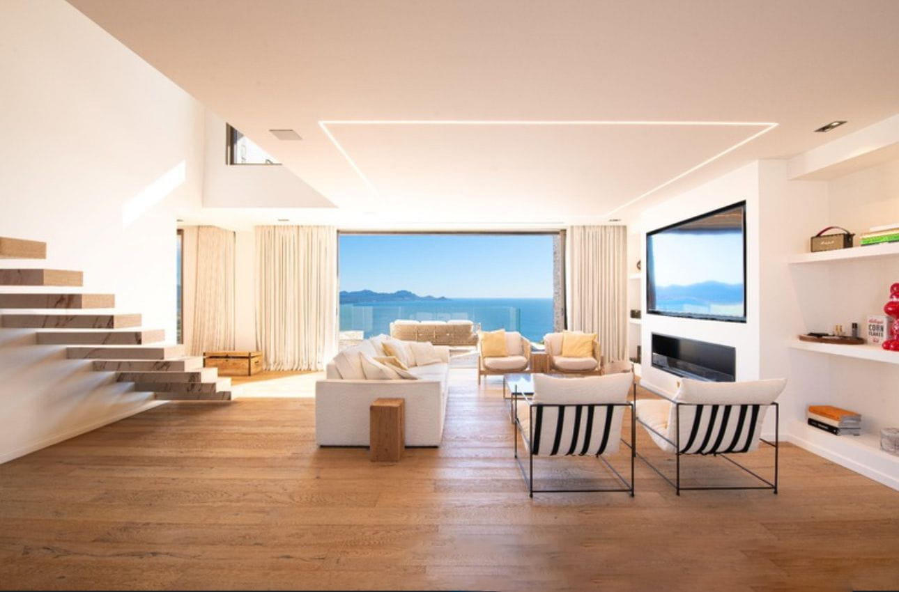 Prestigious residence Les Issambres 6 room(s) 350 m2 Image 4