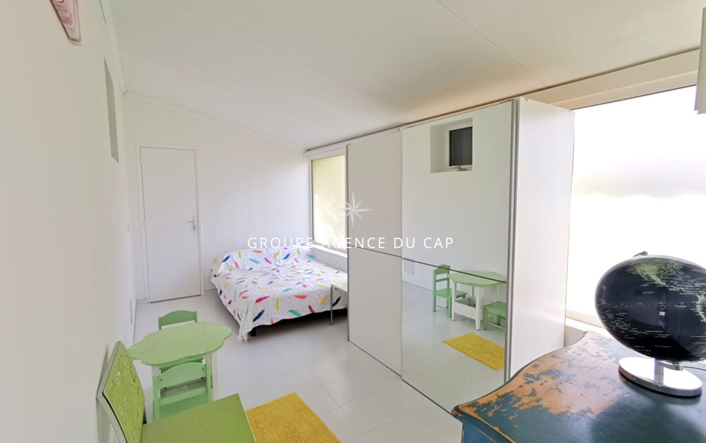 À VENDRE VILLA 4 PIÈCES AVEC VUE MER ET STUDIO INDÉPENDANT, 15MIN A PIED DU CENTRE VILLE DE SAINT AYGULF Image 11