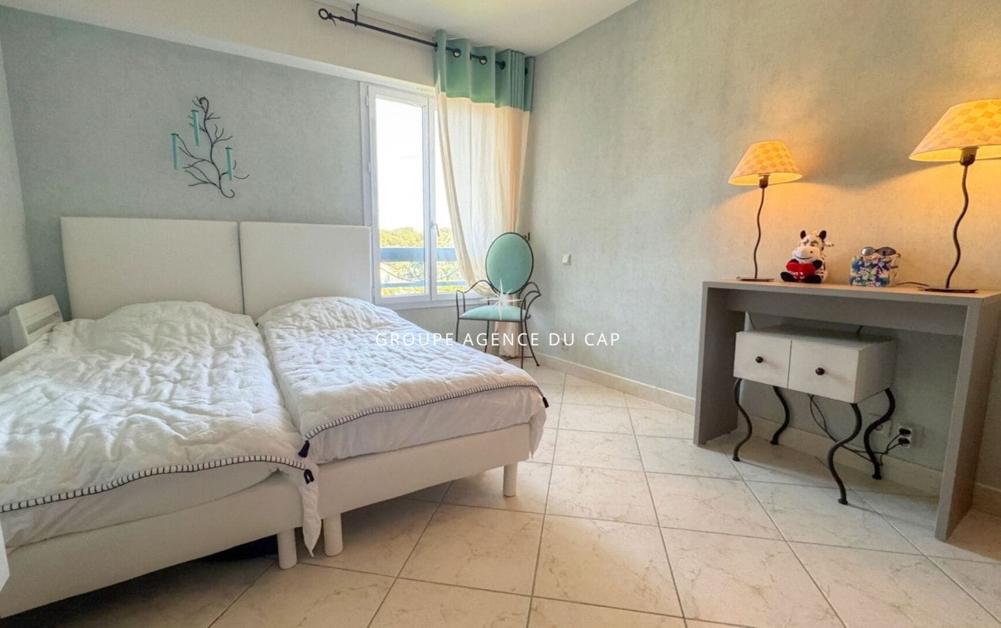 APPARTEMENT ROOF TOP 4 PIÈCES AVEC VUE MER ET PISCINE DANS RÉSIDENCE, PROCHE DU CENTRE ET DES CRIQUES DE SAINT-AYGULF Image 11