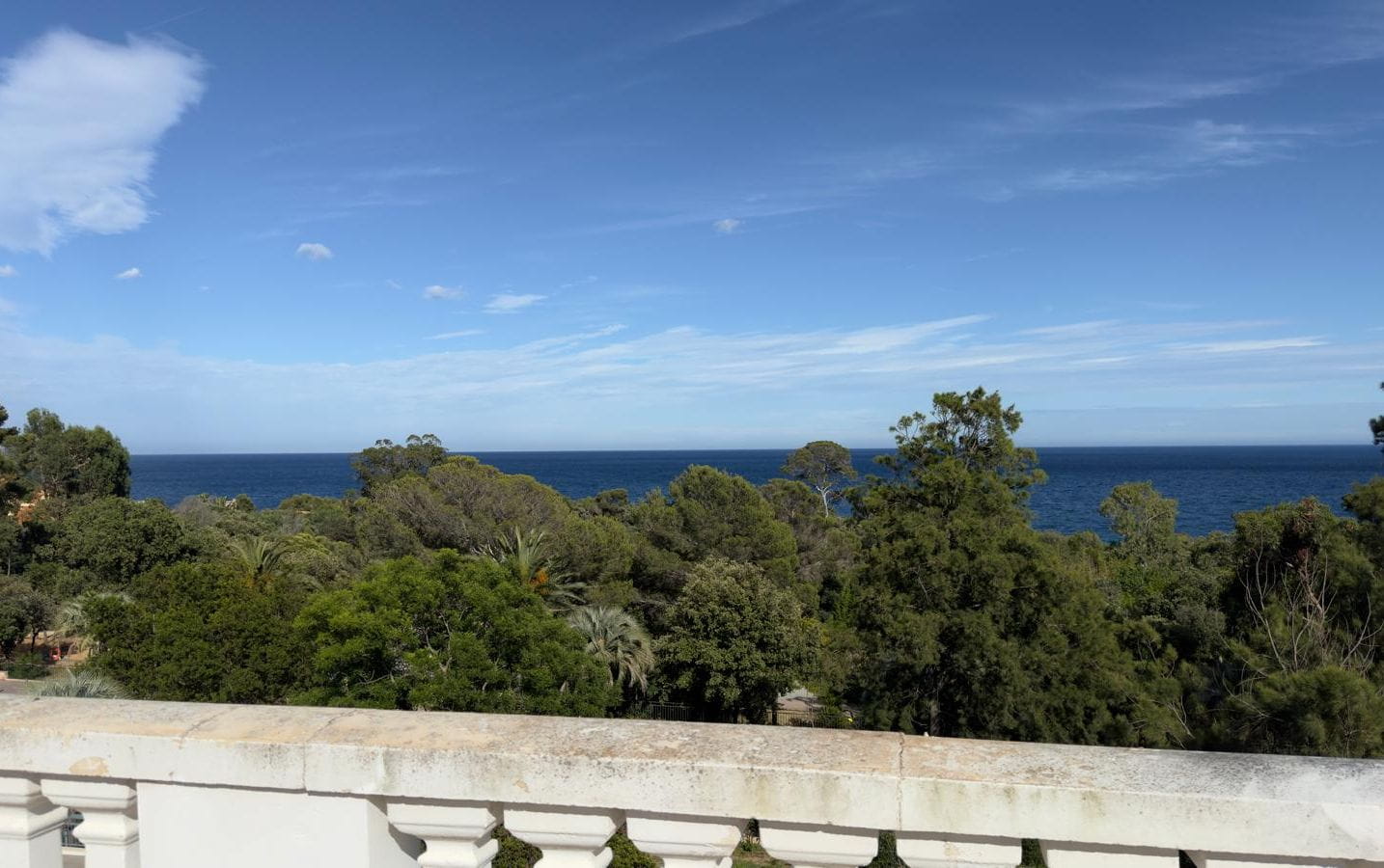 VILLA SUR LE TOIT VUE MER 4 PIECES ET PISCINE DANS LA RESIDENCE, A SAINT AYGULF Image 1