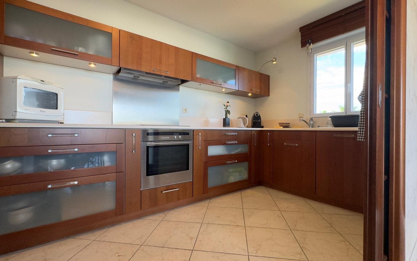 VILLA SUR LE TOIT VUE MER 4 PIECES ET PISCINE DANS LA RESIDENCE, A SAINT AYGULF Image 8