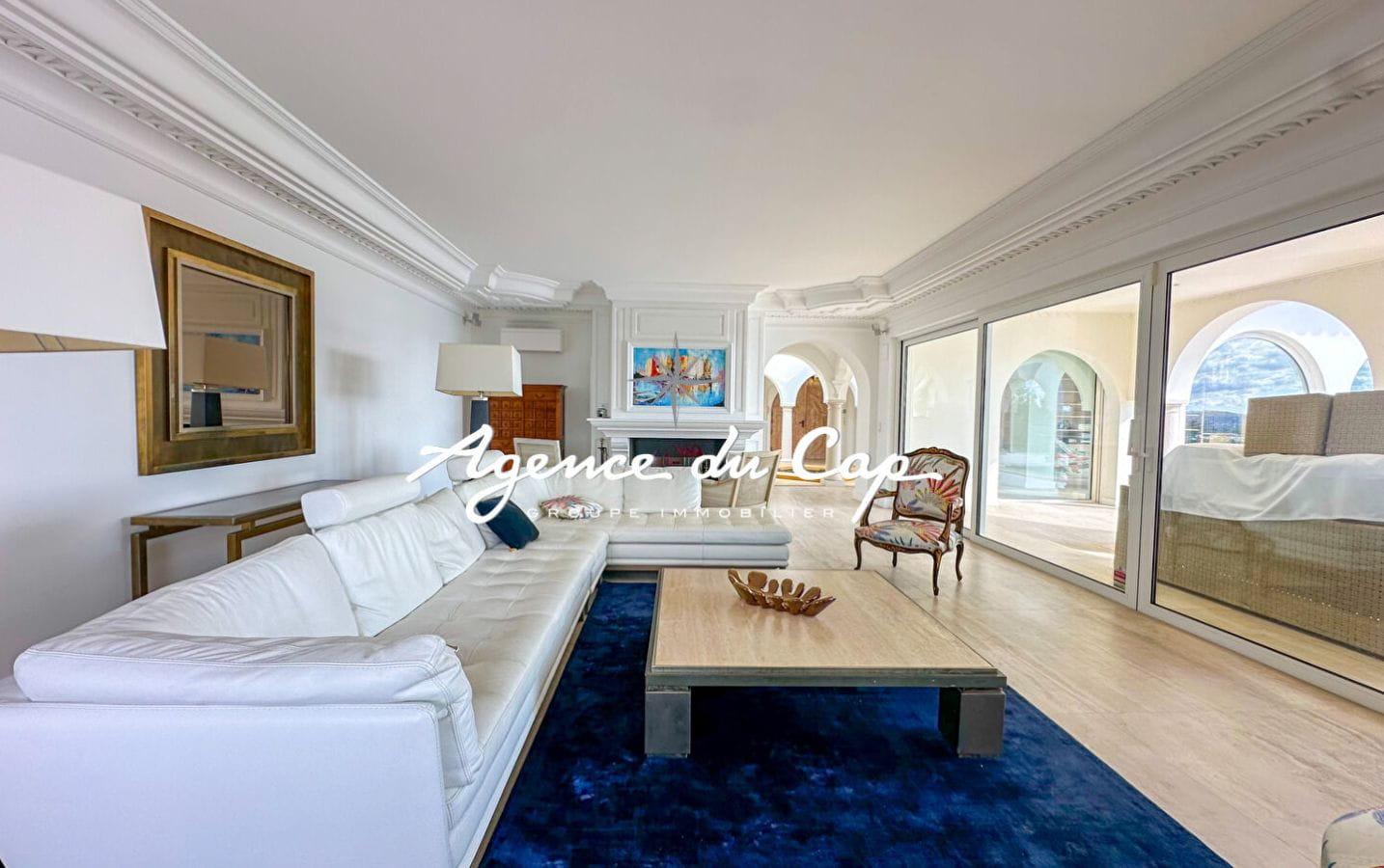 SOUS COMPROMIS VILLA AVEC VUE MER 5 CHAMBRES, A PIEDS DU CENTRE VILLE DES ISSAMBRES Image 4