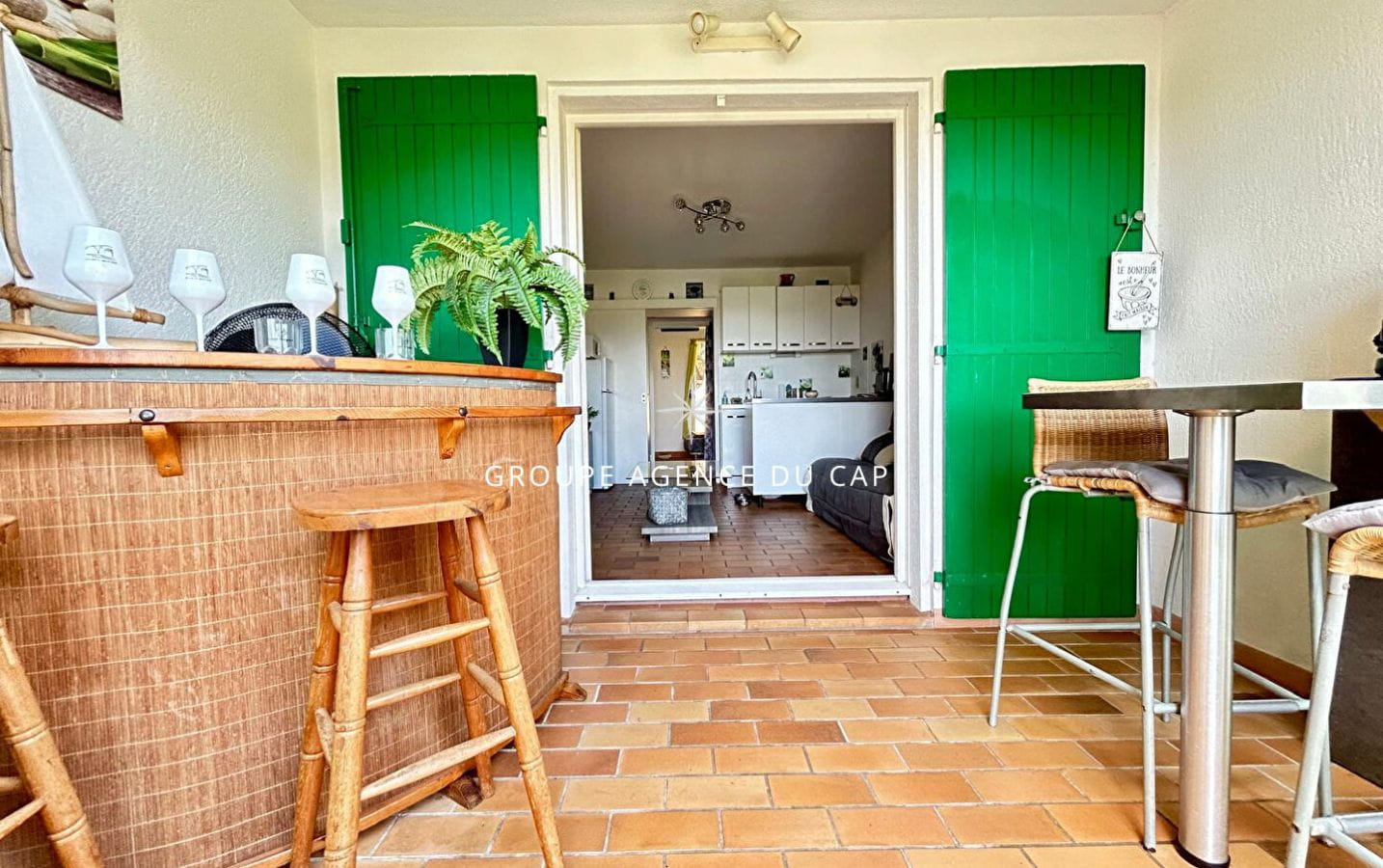 À VENDRE APPARTEMENT T2 À PIED DES PLAGES AVEC VUE MER, À SAINT-AYGULF Image 3