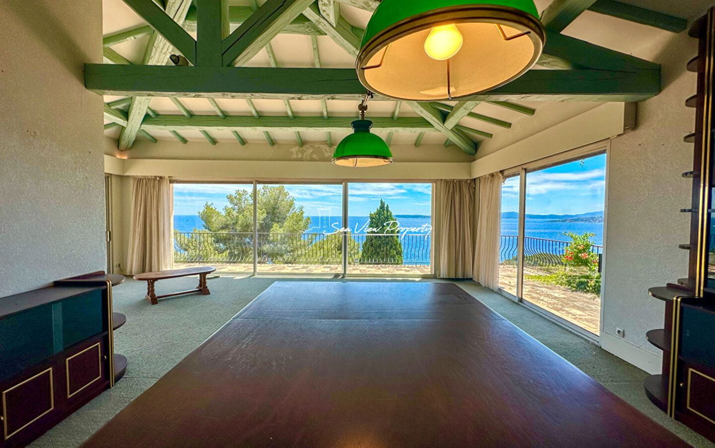 PropriÉtÉ Offrant Une Vue Mer Panoramique Sur Le Golfe De Saint-tropez, Avec Un Bon Potentiel, SituÉe Aux Issambres Image 4