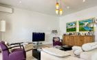 A VENDRE VILLA 6 PIECES 240M2 AVEC PISCINE LES ISSAMBRES A PIED DES PLAGES ET DES COMMERCES Min 1