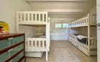 A VENDRE VILLA 6 PIECES 240M2 AVEC PISCINE LES ISSAMBRES A PIED DES PLAGES ET DES COMMERCES Min 7